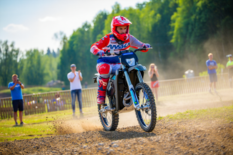 6a4d1447b71777c2c5b4fe2804ea2ec6